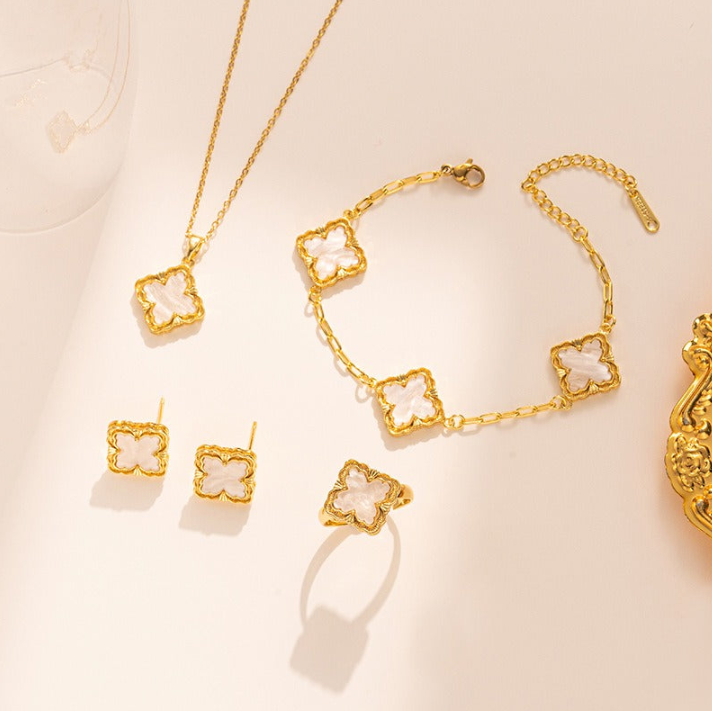 18K Gold & Ivory Clover Jewelry Set