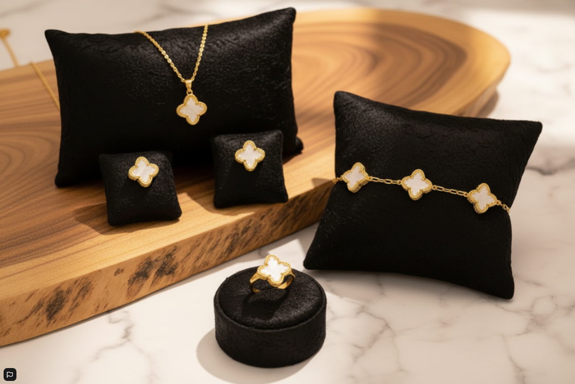 18K Gold & Ivory Clover Jewelry Set